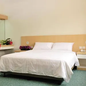 Phoenix 2*, Kuala Lumpur Malajzia